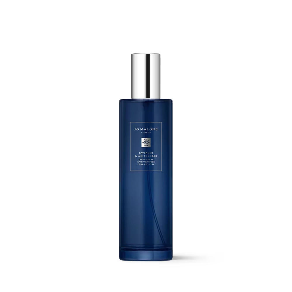 127-lavender-white-cedar-linen-spray-1.webp Lavender & White Cedar Linen Spray