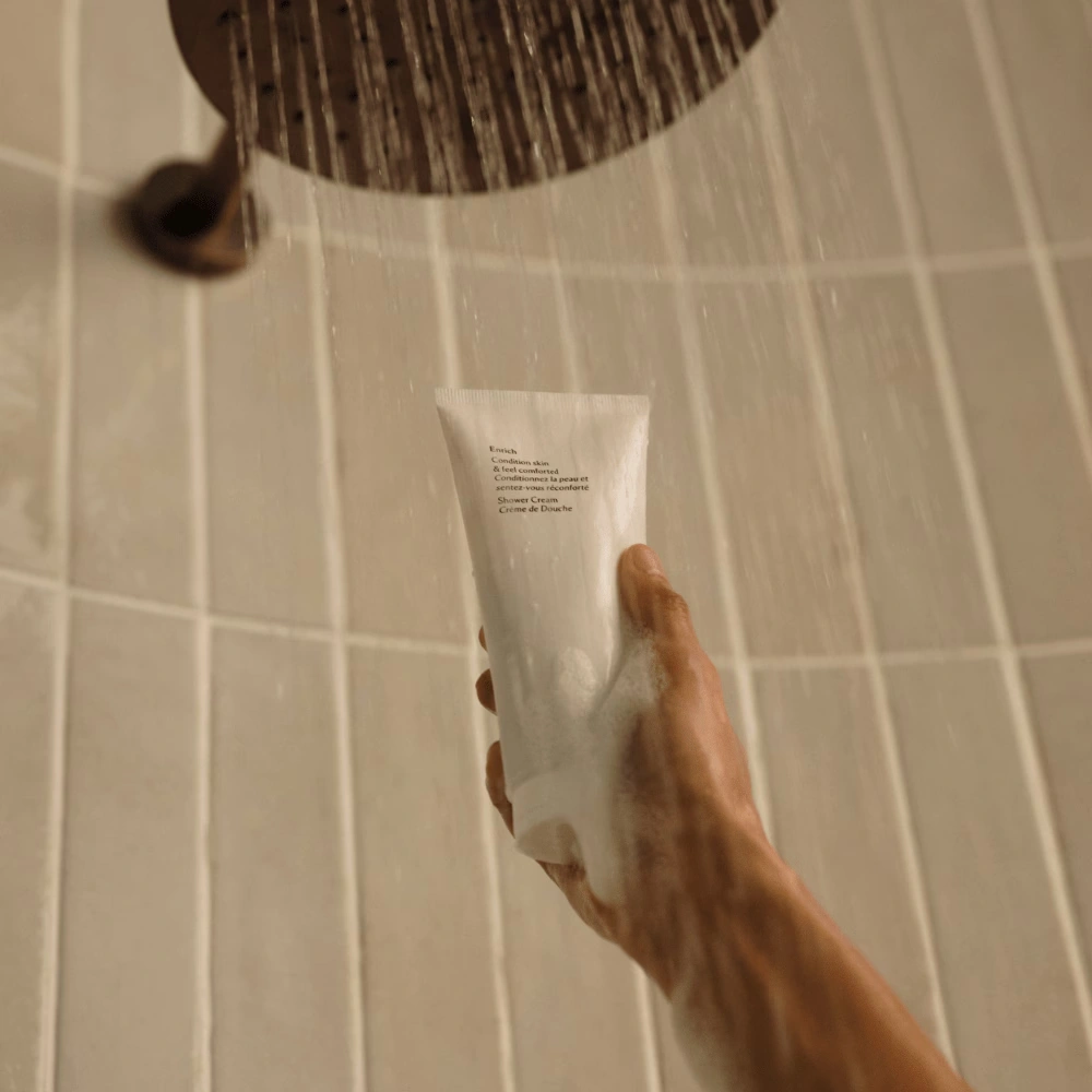 21-enrich-shower-cream-2.webp Enrich Shower Cream