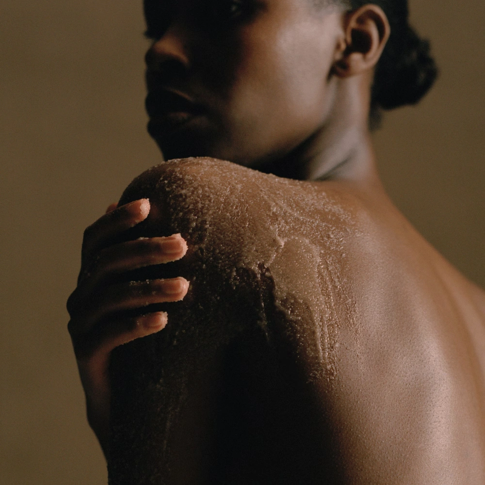 33-restore-body-treatment-scrub-2.webp Restore Body Treatment Scrub