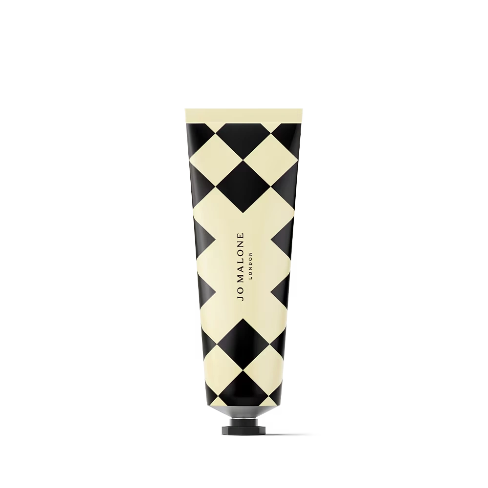 36-lime-basil-mandarin-hand-cream-1.webp Lime Basil & Mandarin Hand Cream